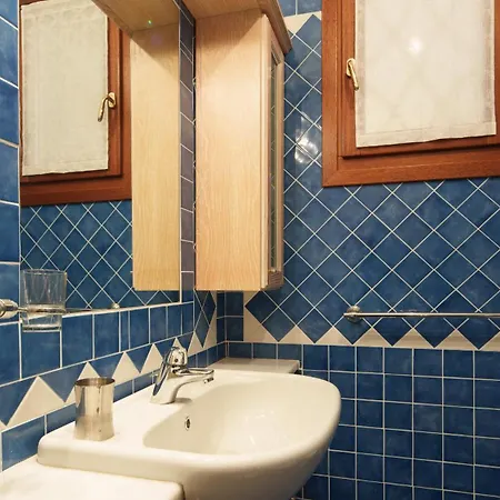 Welcomely - La Porta Sul Mare Apartment